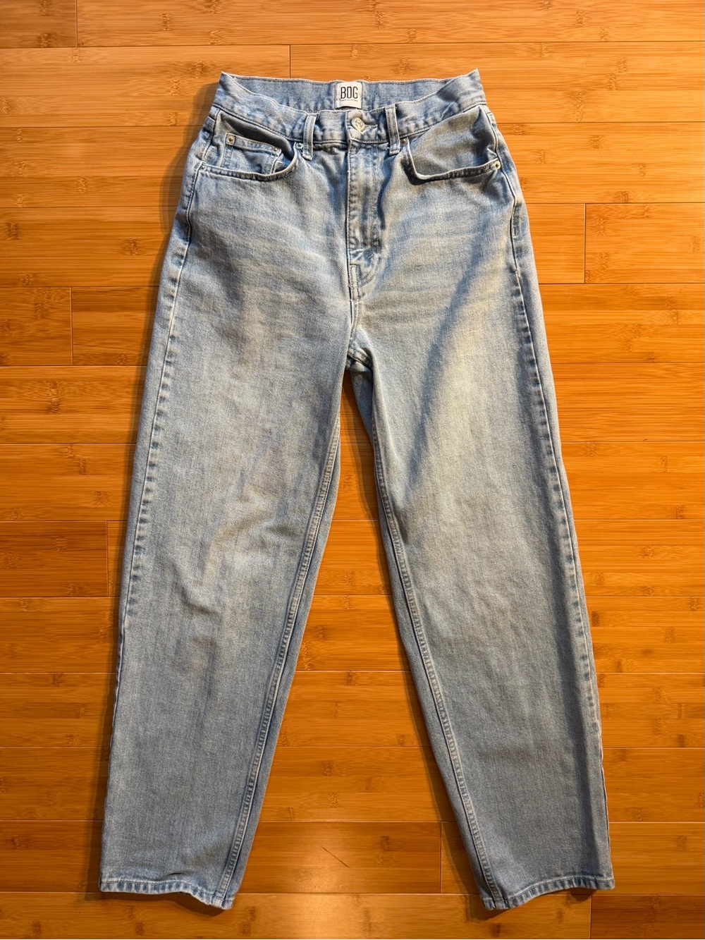 BDG Urban Outfitters High Rise Baggy Jeans Light Wash — Size 27 with 29” Inseam - Picture 2 of 10